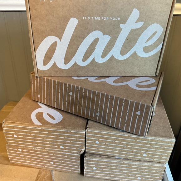 Date Night Boxes - Picture 2 of 3